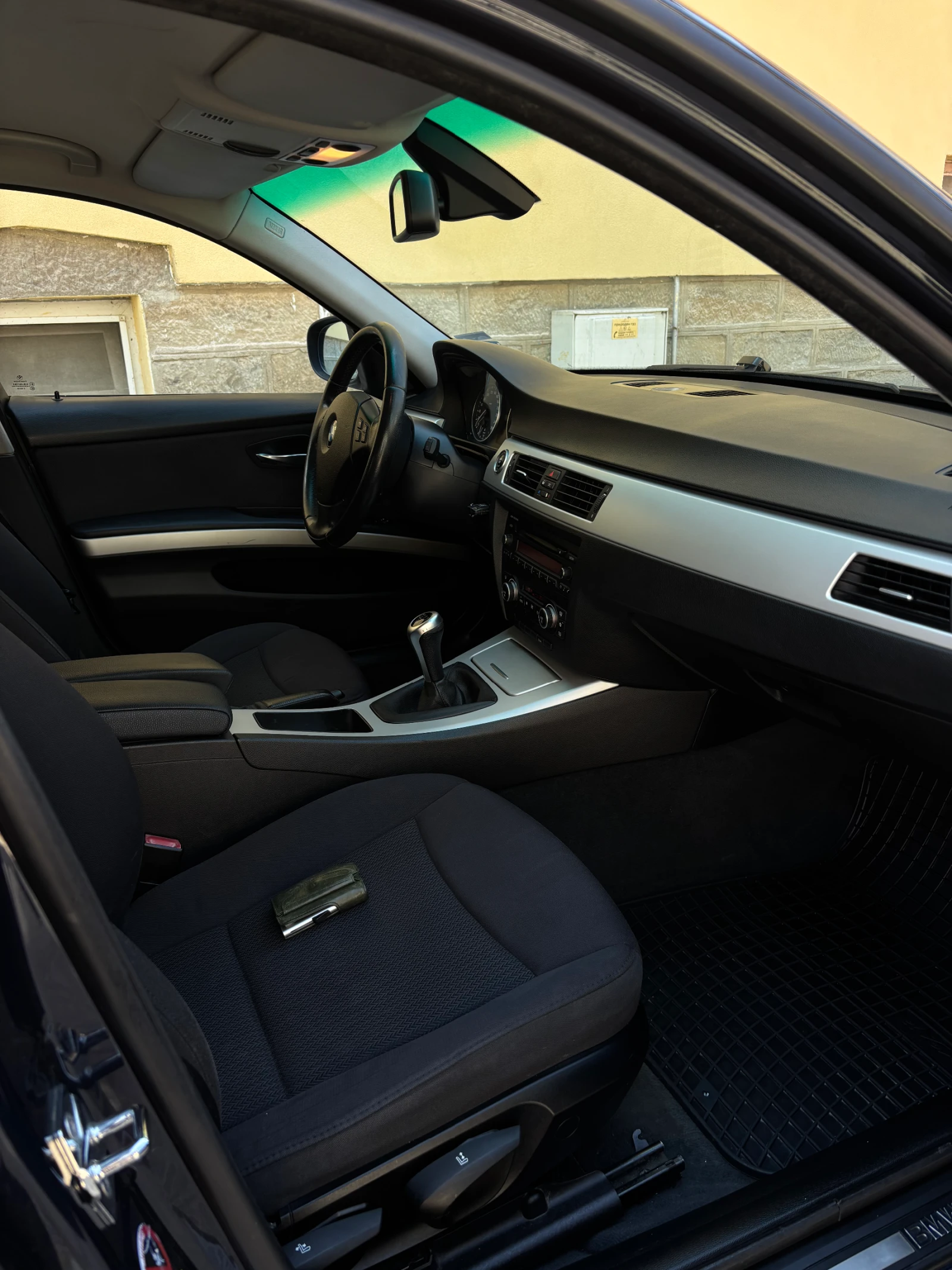BMW 318 FACELIFT , снимка 12 - Автомобили и джипове - 54494876
