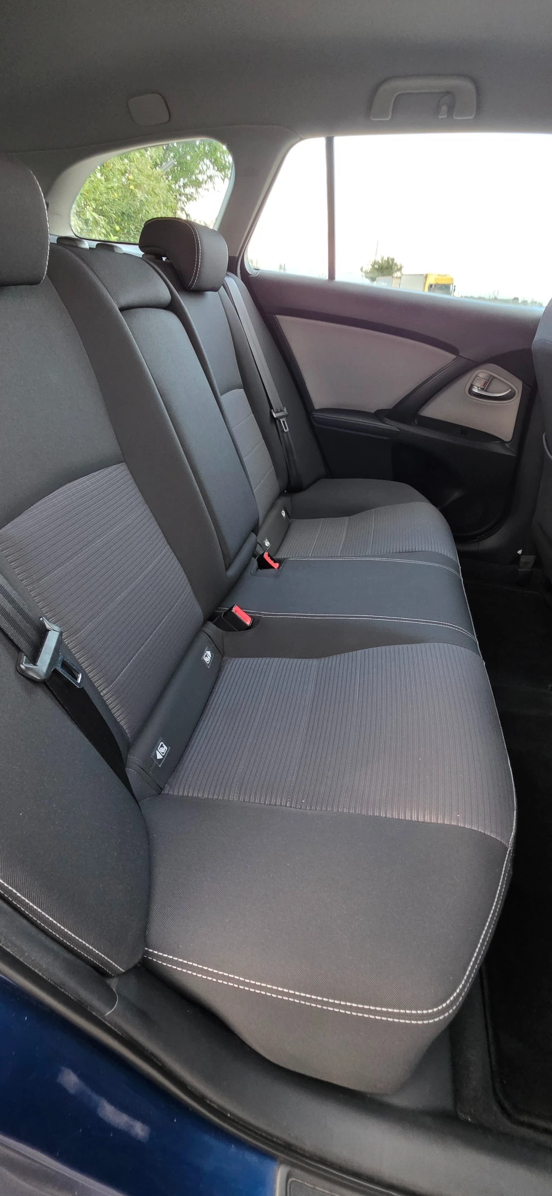 Toyota Avensis | Mobile.bg � ����������� 7