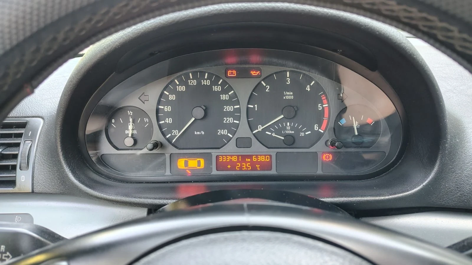 BMW 320, снимка 8 - Автомобили и джипове - 55081896
