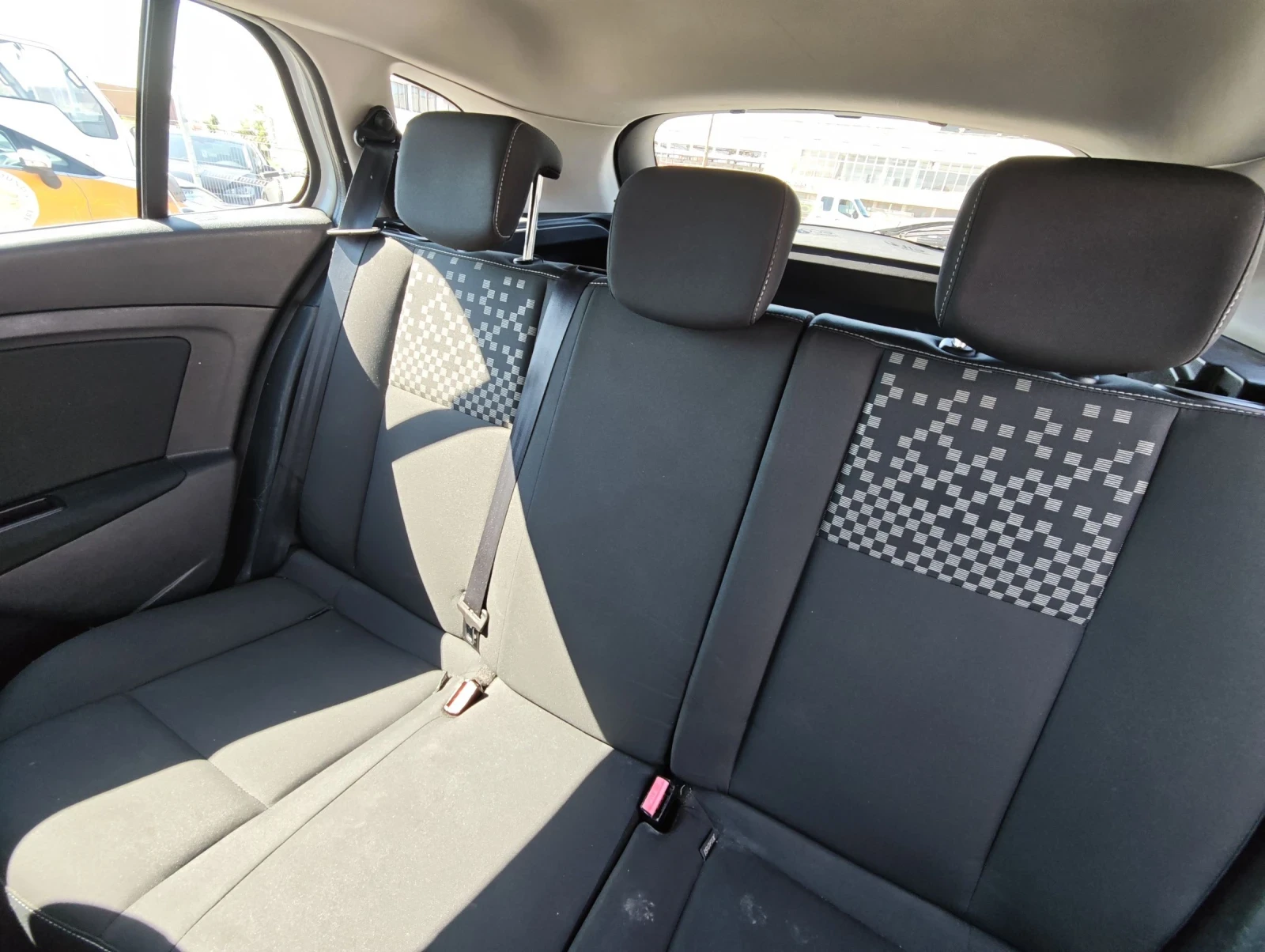 Renault Megane | Mobile.bg � ����������� 11