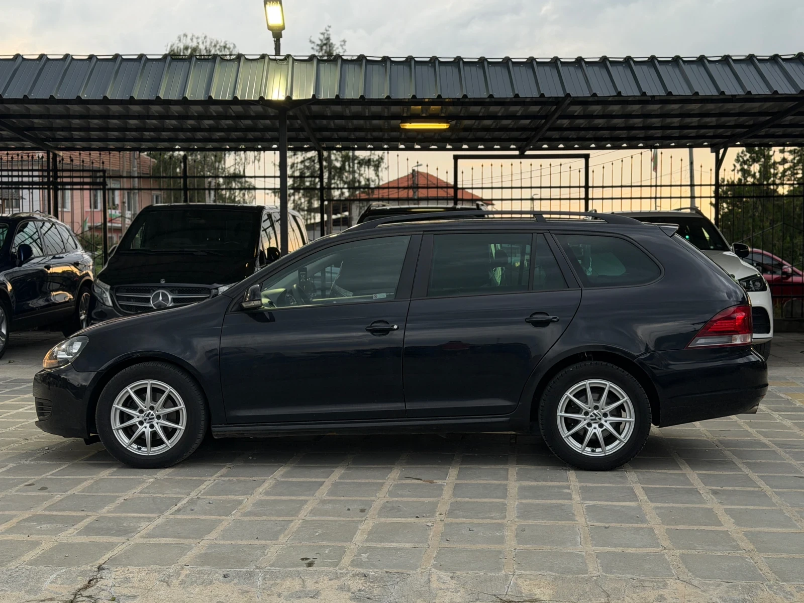 VW Golf 6 Avant, снимка 3 - Автомобили и джипове - 55409516
