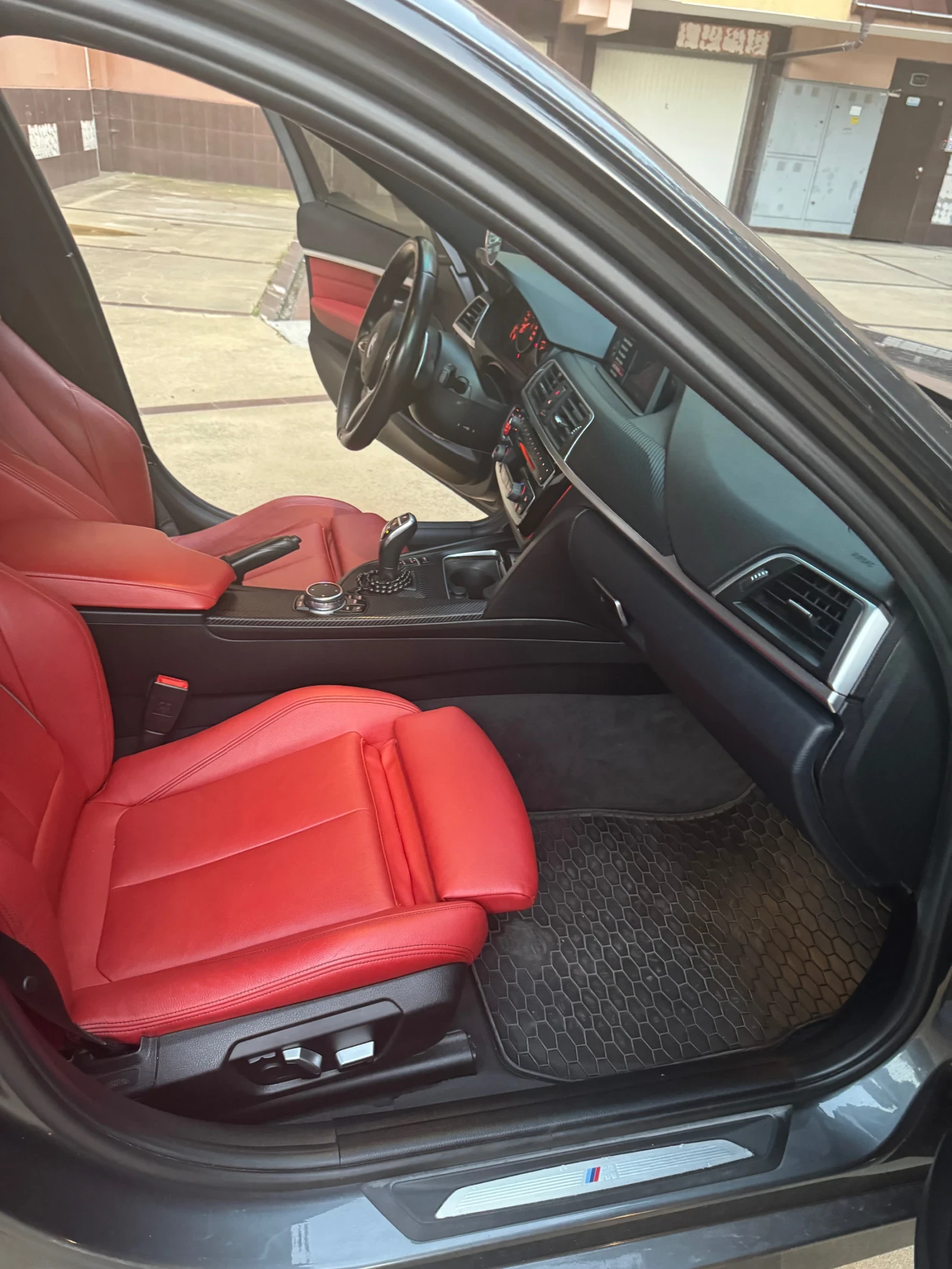 BMW 340 F30 340Xi, снимка 16 - Автомобили и джипове - 55480591