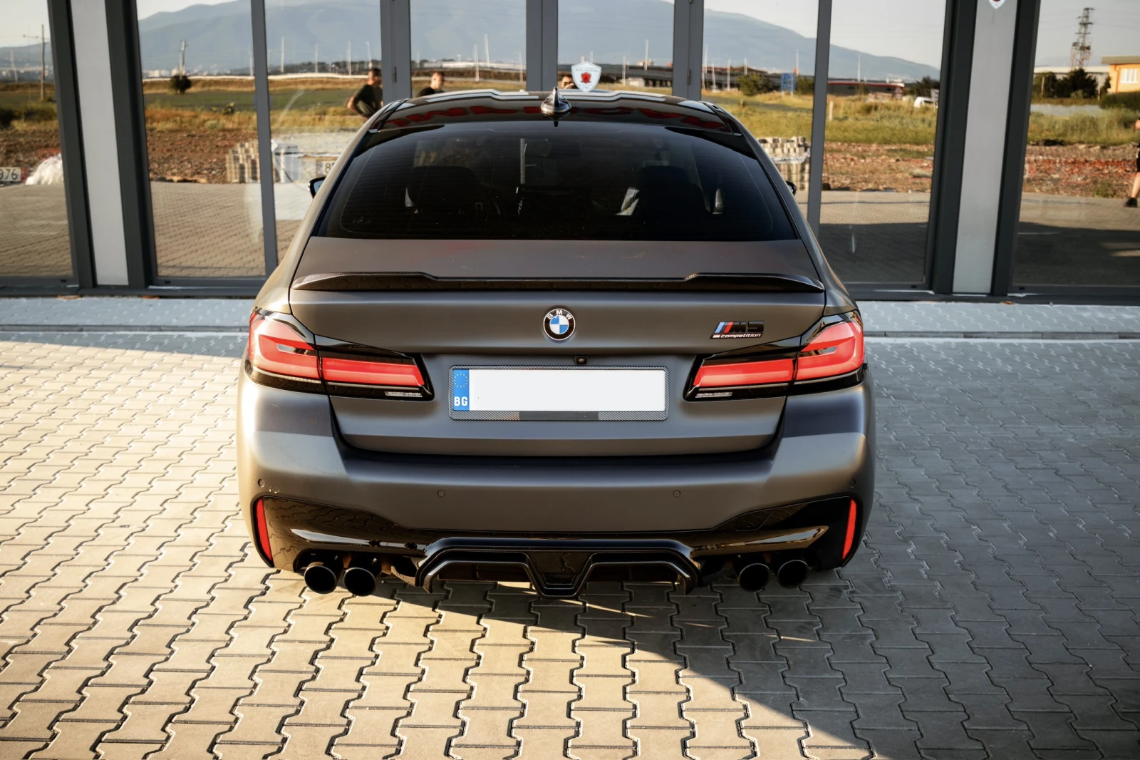 BMW M5 Compettion* Laser* Downpipe* CS Flash* 360* Carbon, снимка 4 - Автомобили и джипове - 55546980