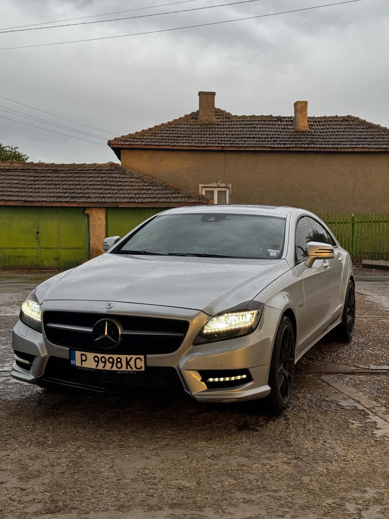 Mercedes-Benz CLS 350, снимка 13 - Автомобили и джипове - 55590517