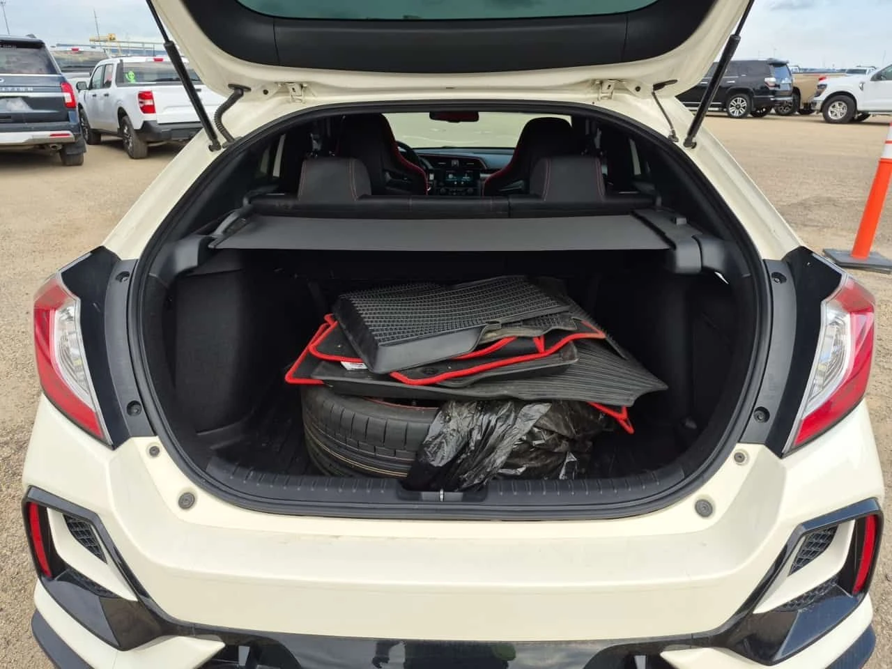 Honda Civic TYPE R| MANUAL| 2 КЛЮЧА| , снимка 14 - Автомобили и джипове - 55614954