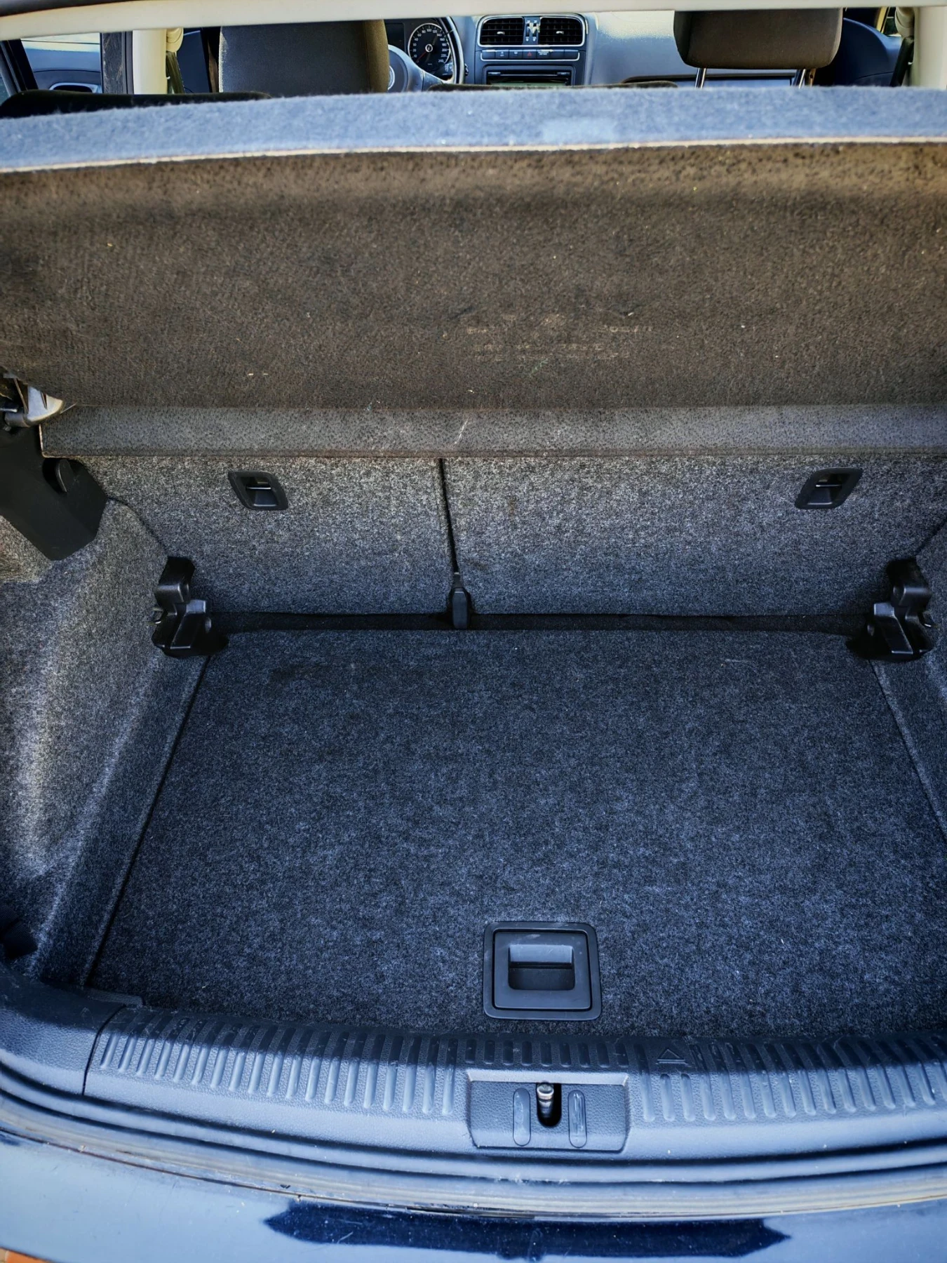 VW Polo 1.4 бензин 86кс, снимка 16 - Автомобили и джипове - 55743723