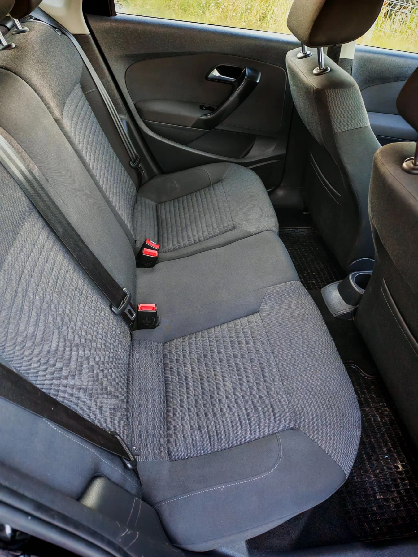 VW Polo 1.4 бензин 86кс, снимка 15 - Автомобили и джипове - 55743723