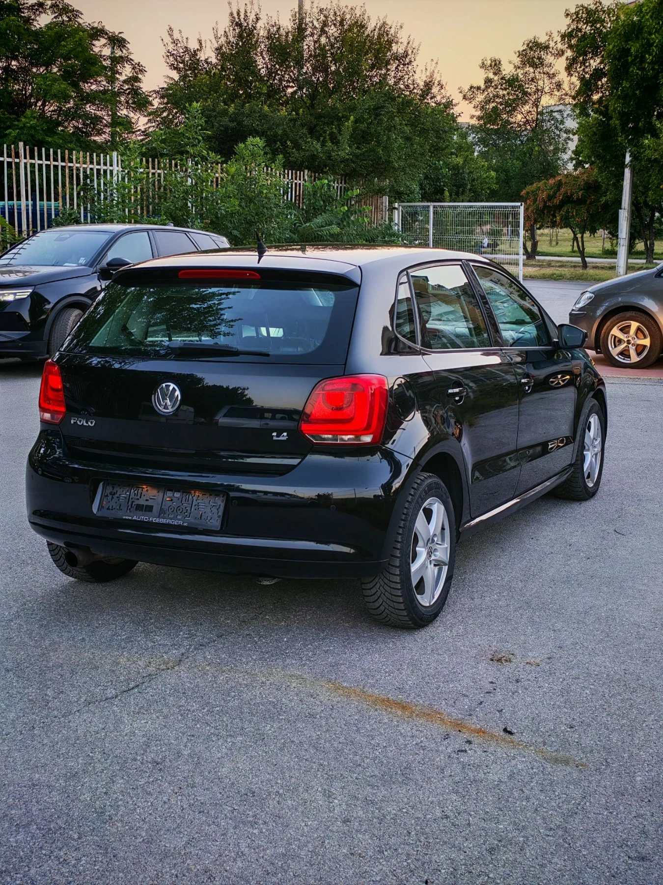 VW Polo 1.4 бензин 86кс, снимка 6 - Автомобили и джипове - 55743723