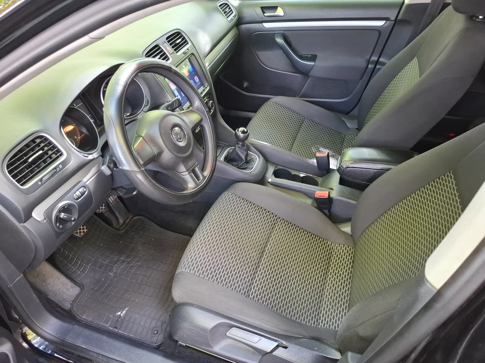 VW Golf, снимка 10 - Автомобили и джипове - 56023764