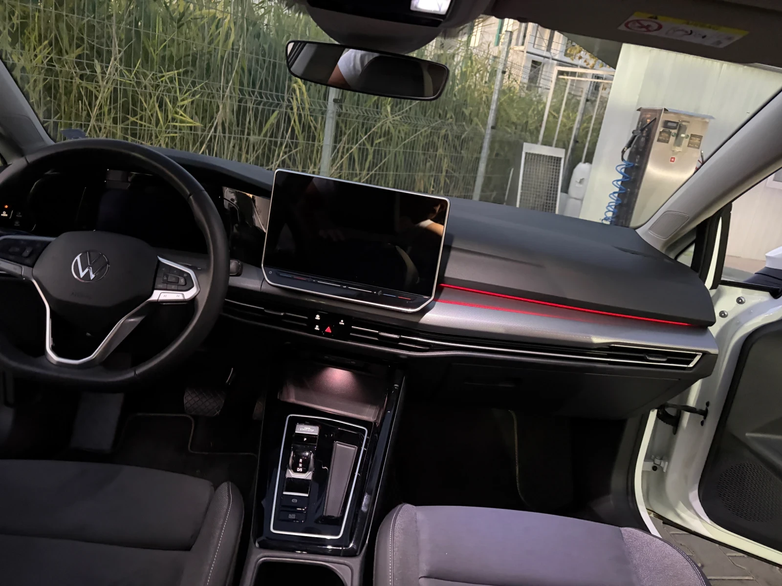 VW Golf 8.5 Style, eTSI, снимка 5 - Автомобили и джипове - 56152486