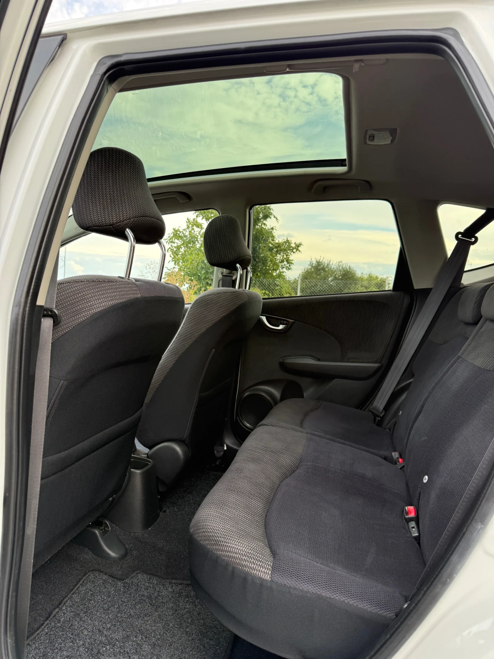 Honda Jazz 1.4 i-VTEC ��������� 100% ������ �� ����� ������  | Mobile.bg � ����������� 13