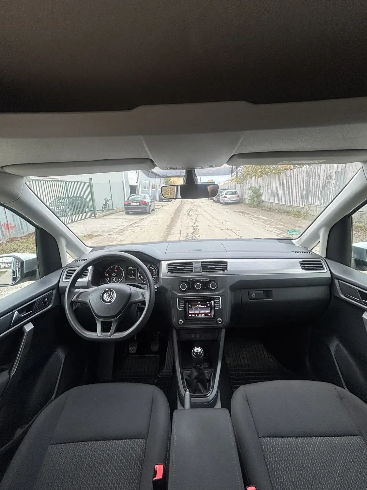 VW Caddy 2.0TDI с ДДС, снимка 4 - Автомобили и джипове - 56621509