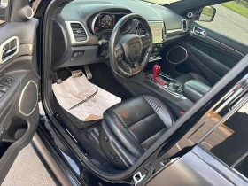 Jeep Grand cherokee TRACKHAWK BODY KIT  CARFAX, снимка 10
