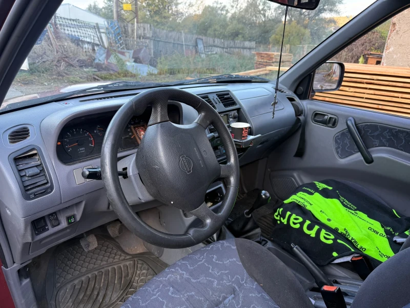Nissan Terrano 2, снимка 6 - Автомобили и джипове - 52309989