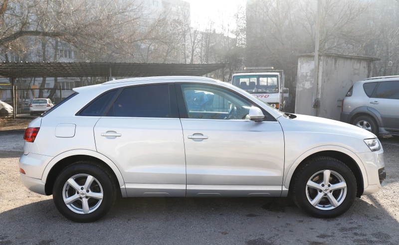 Audi Q3 2.0TFSI Quattro S-TRONIC, снимка 5 - Автомобили и джипове - 52388363
