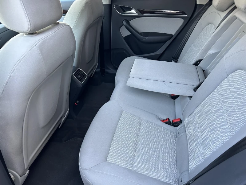 Audi Q3 2.0TFSI Quattro S-TRONIC, снимка 14 - Автомобили и джипове - 52388363