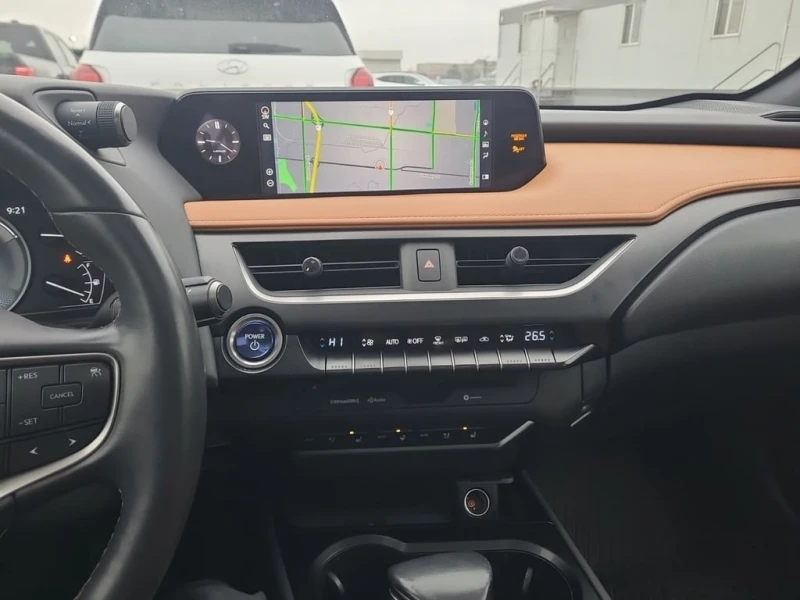 Lexus UX * 250H * CARFAX * , снимка 10 - Автомобили и джипове - 52877503