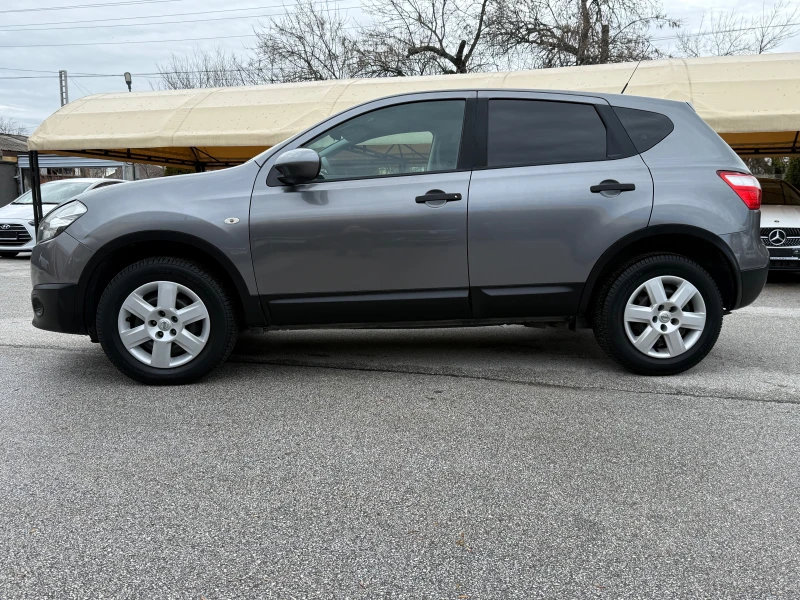 Nissan Qashqai 1.5dCI-FACELIFT!100% РЕАЛНИ КМ !! ТОП СЪСТОЯНИЕ !!, снимка 6 - Автомобили и джипове - 53493469