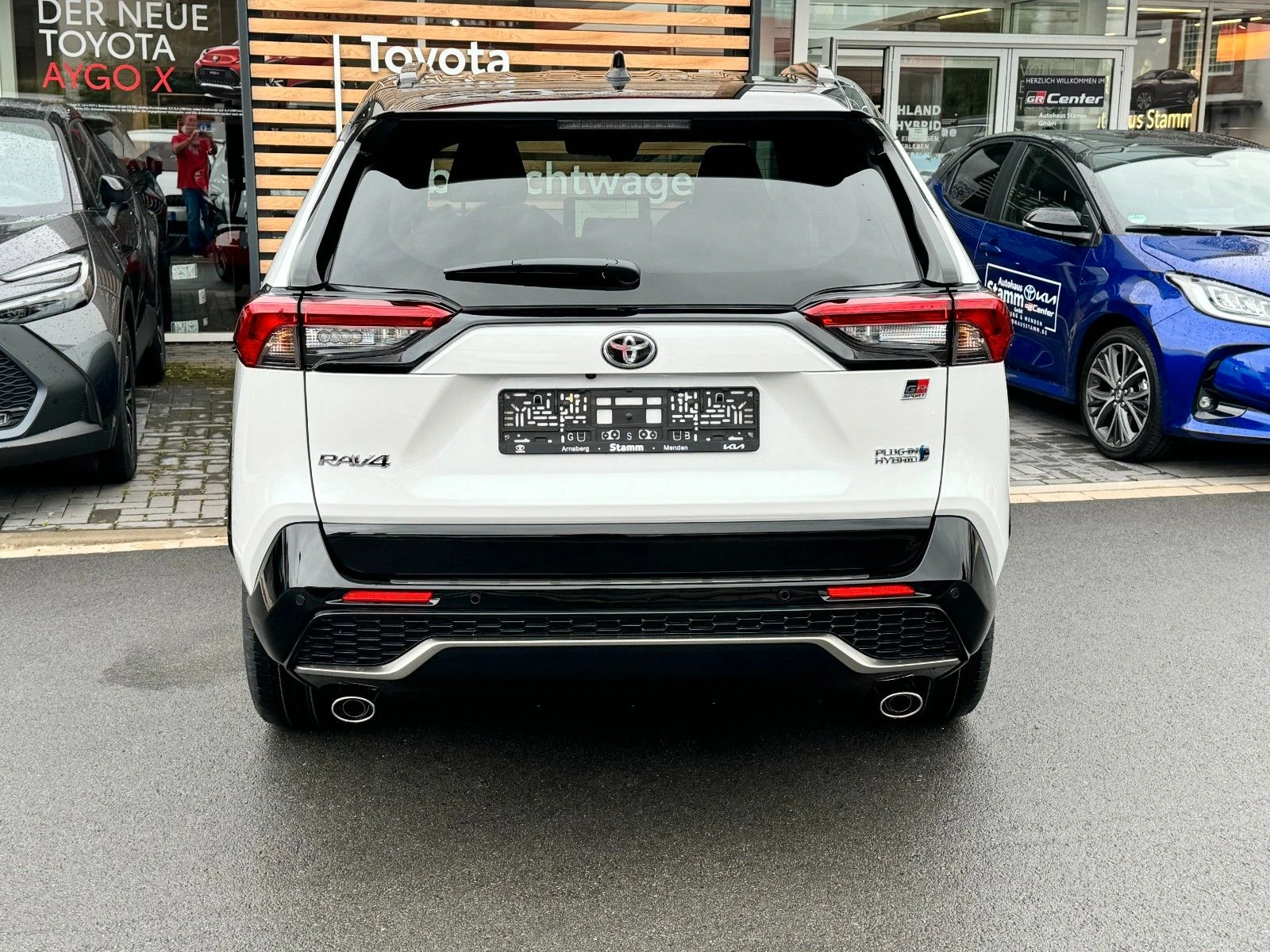 Toyota Rav4 2.5 Plug-in Hybrid GR Sport - изображение 5