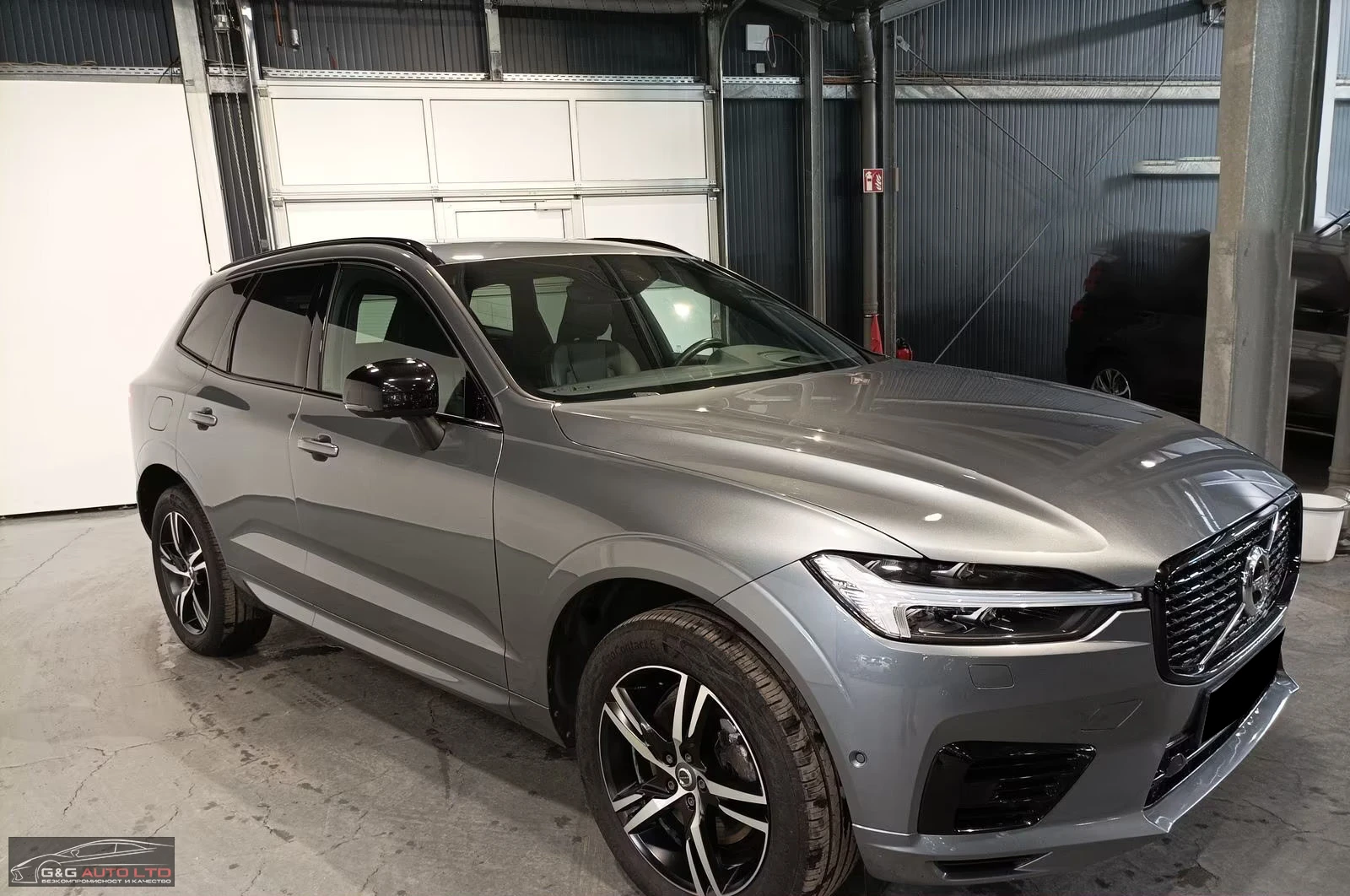 Volvo XC60 T6/TWIN-ENGINE/341HP/HUD/LED/NAVI/CAM/AHK/161g - изображение 4
