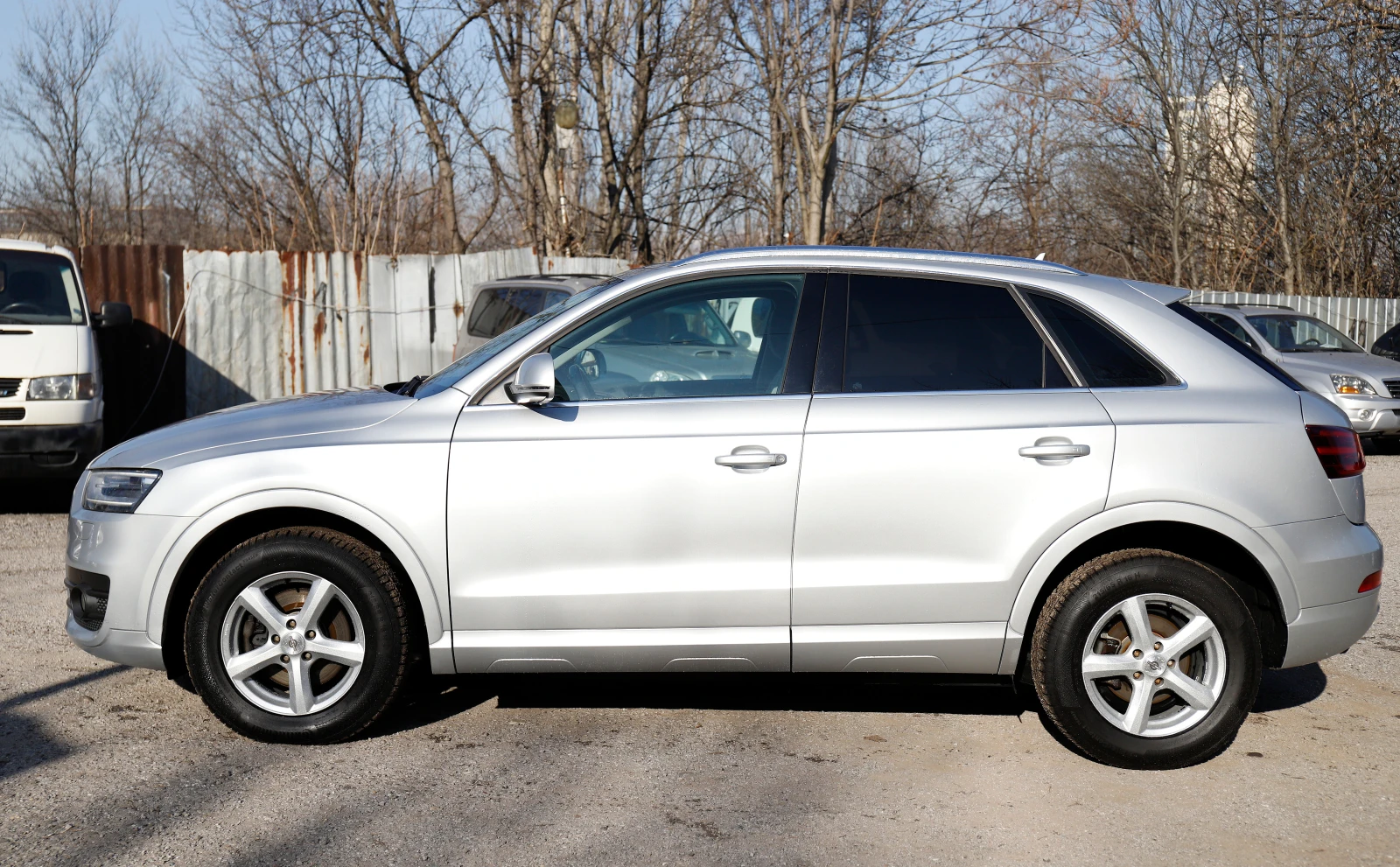 Audi Q3 2.0TFSI Quattro S-TRONIC - изображение 3