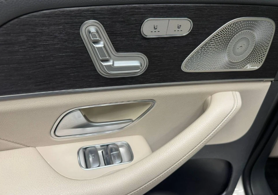 Mercedes-Benz GLS 400 d 4Matic AMG line - изображение 9