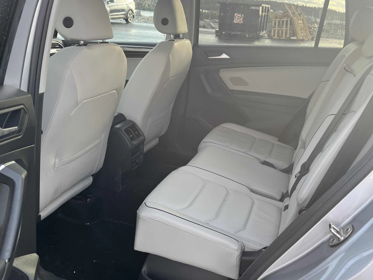 VW Tiguan CARFAX* *   *  | Mobile.bg   11