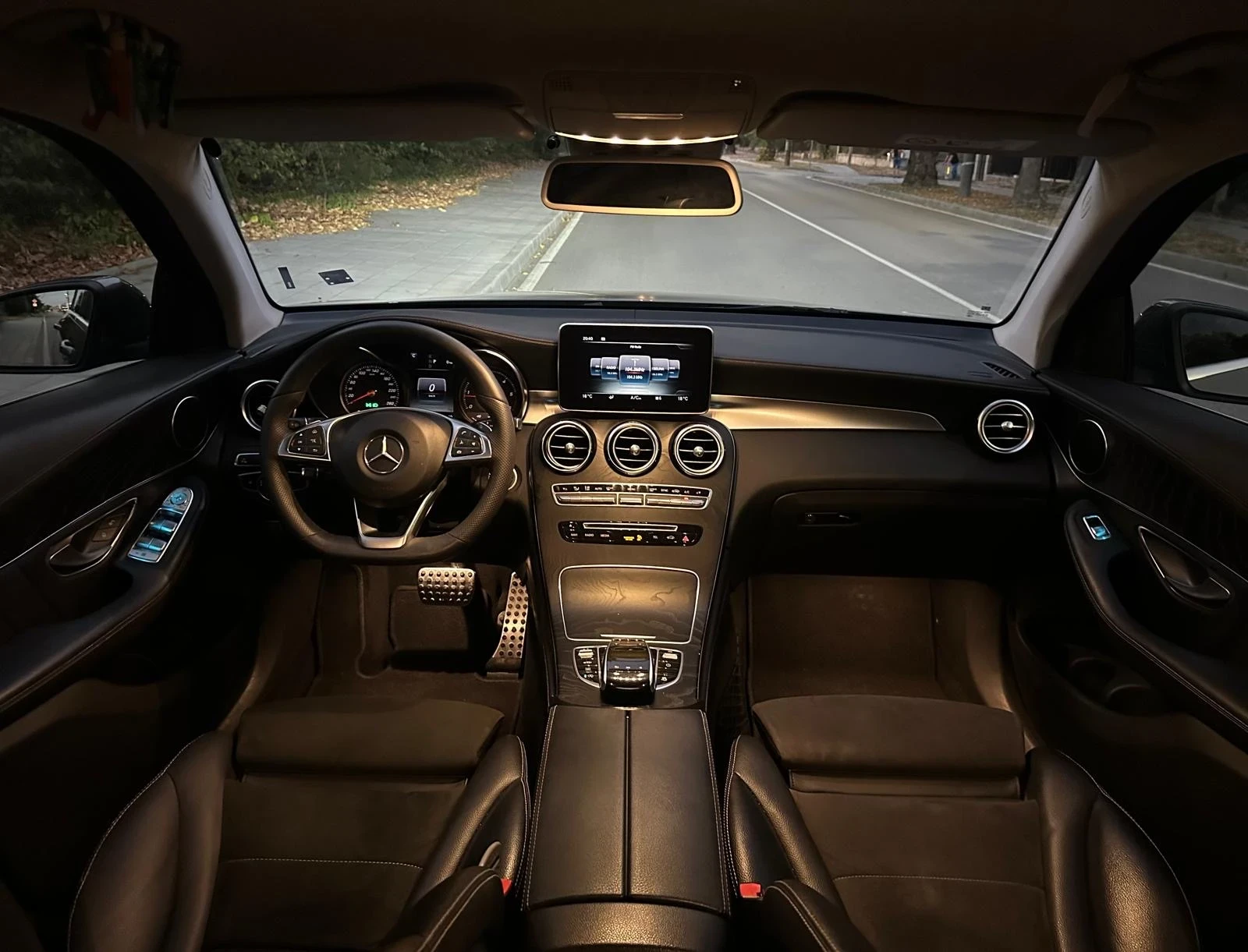 Mercedes-Benz GLC 250  - изображение 8