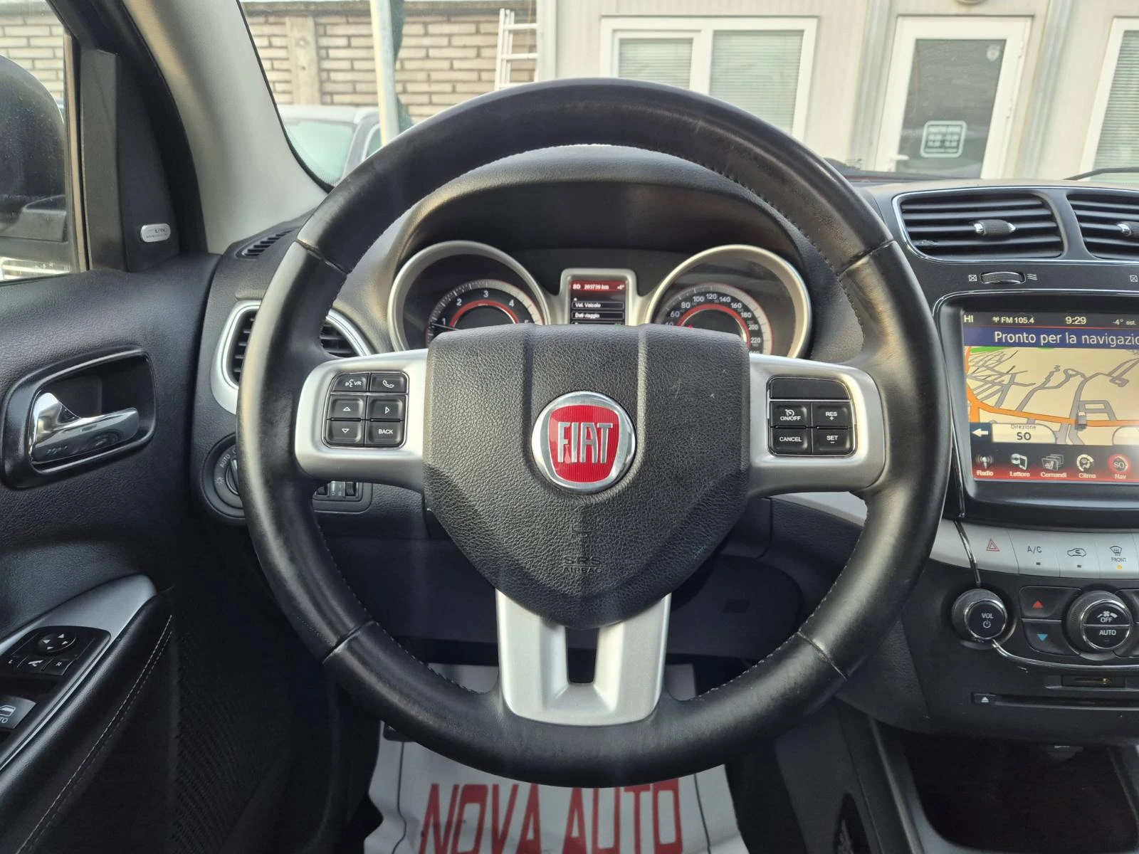 Fiat Freemont 2.0D-4X4-AUTOMATIC-7 МЕСТА - изображение 8