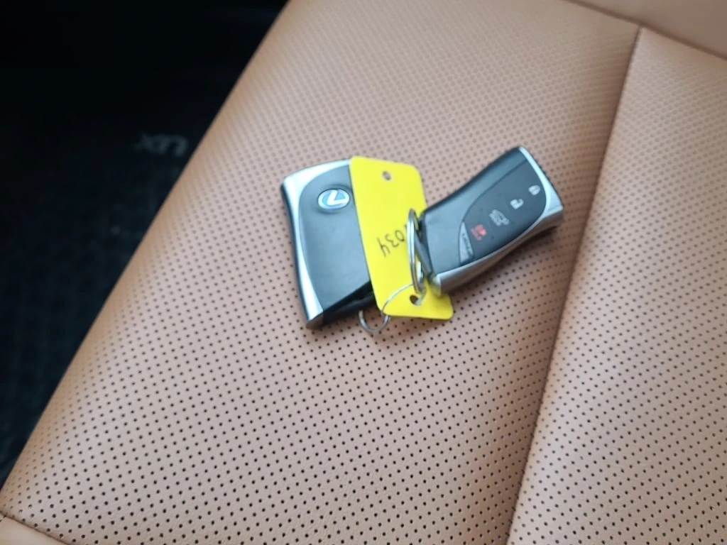 Lexus UX * 250H * CARFAX *  | Mobile.bg � ����������� 8