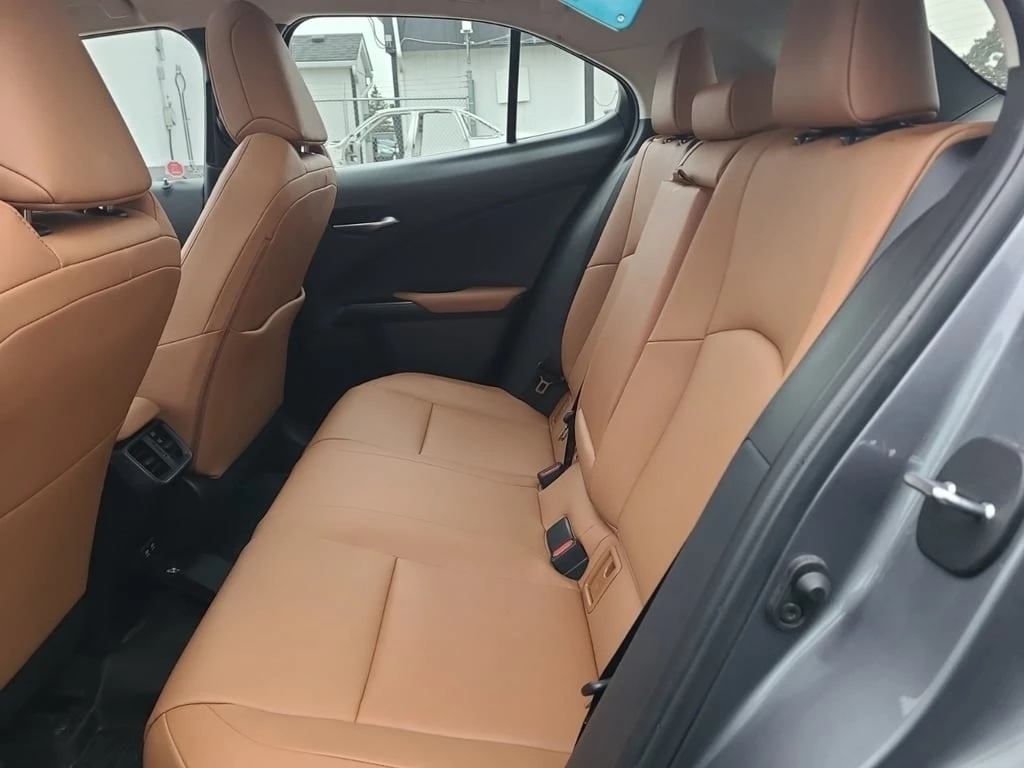 Lexus UX * 250H * CARFAX *  | Mobile.bg � ����������� 13