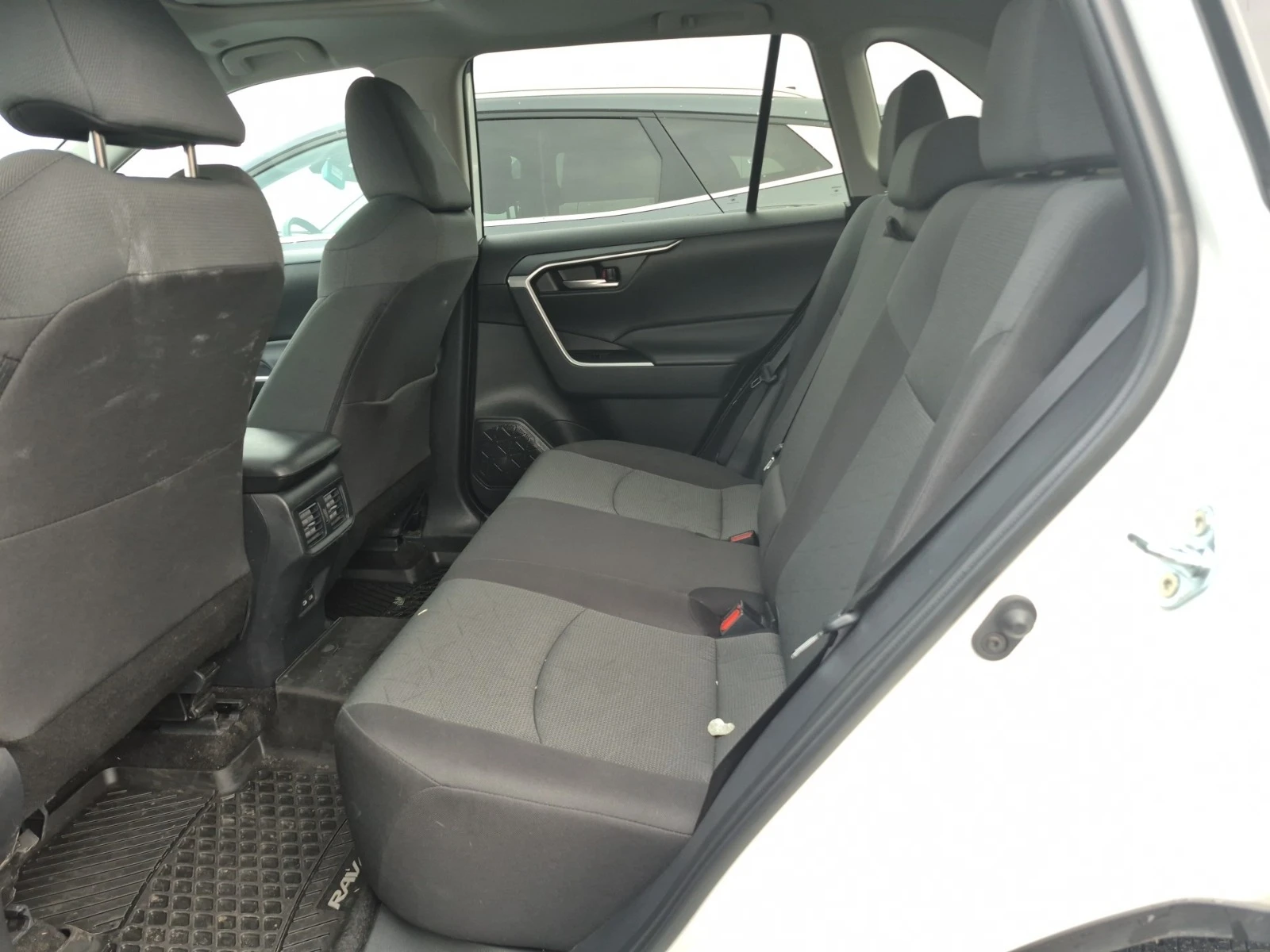 Toyota Rav4 XLE * * CARFAX * * АВТО КРЕДИТ * *  - изображение 6