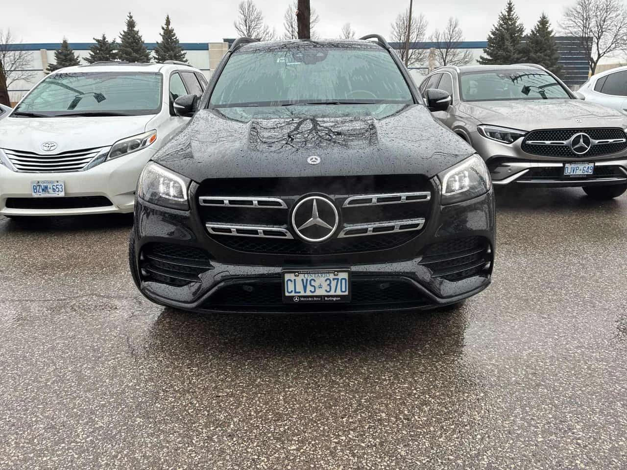 Mercedes-Benz GLS 450 CARFAX/HUD/360/DIS/BURMESTER/ОБДУХВАНЕ/ОТ MERCEDES, снимка 2 - Автомобили и джипове - 53933733