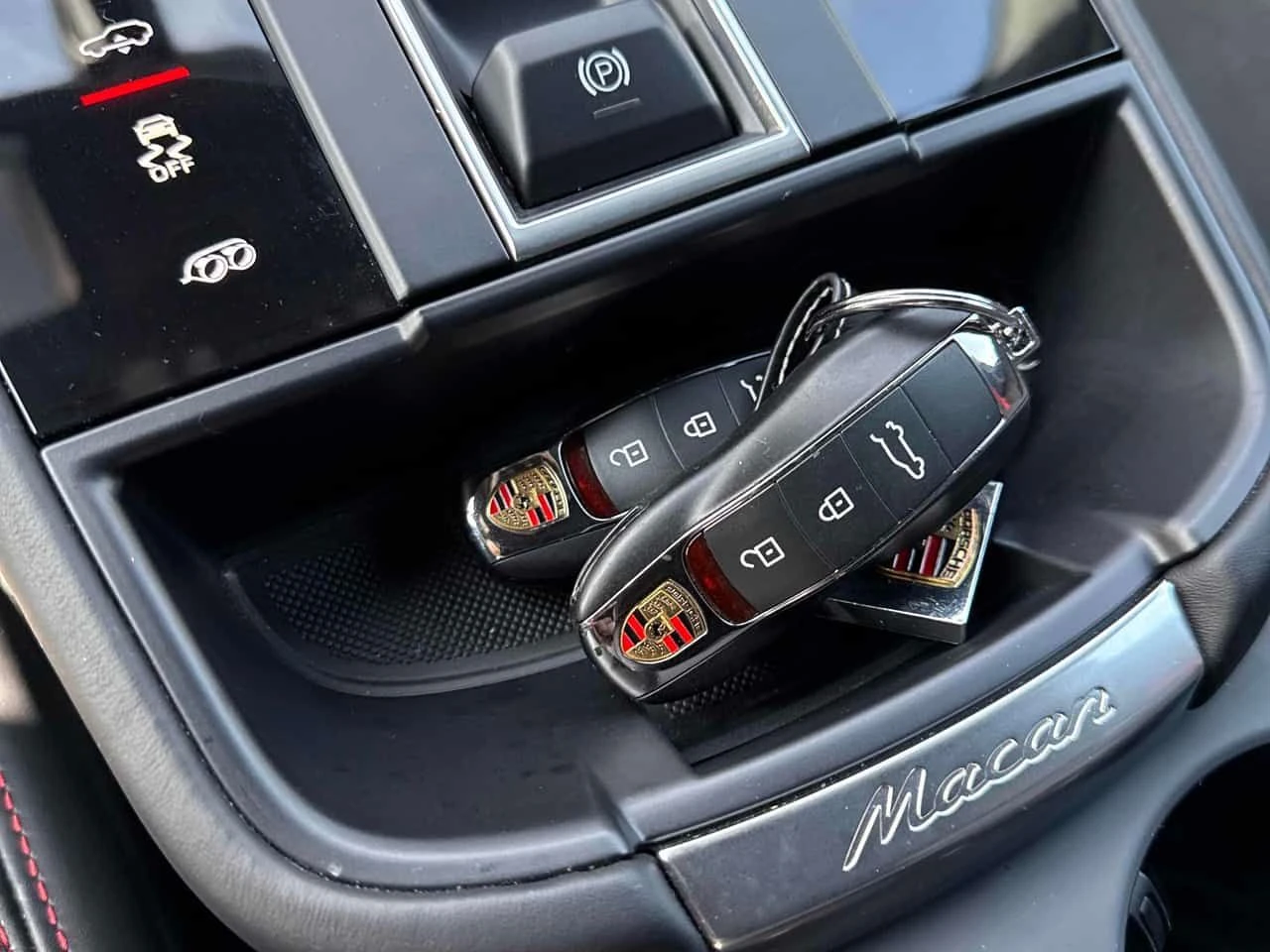 Porsche Macan GTS * BOSE* PANORAMA* , снимка 11 - Автомобили и джипове - 54345542