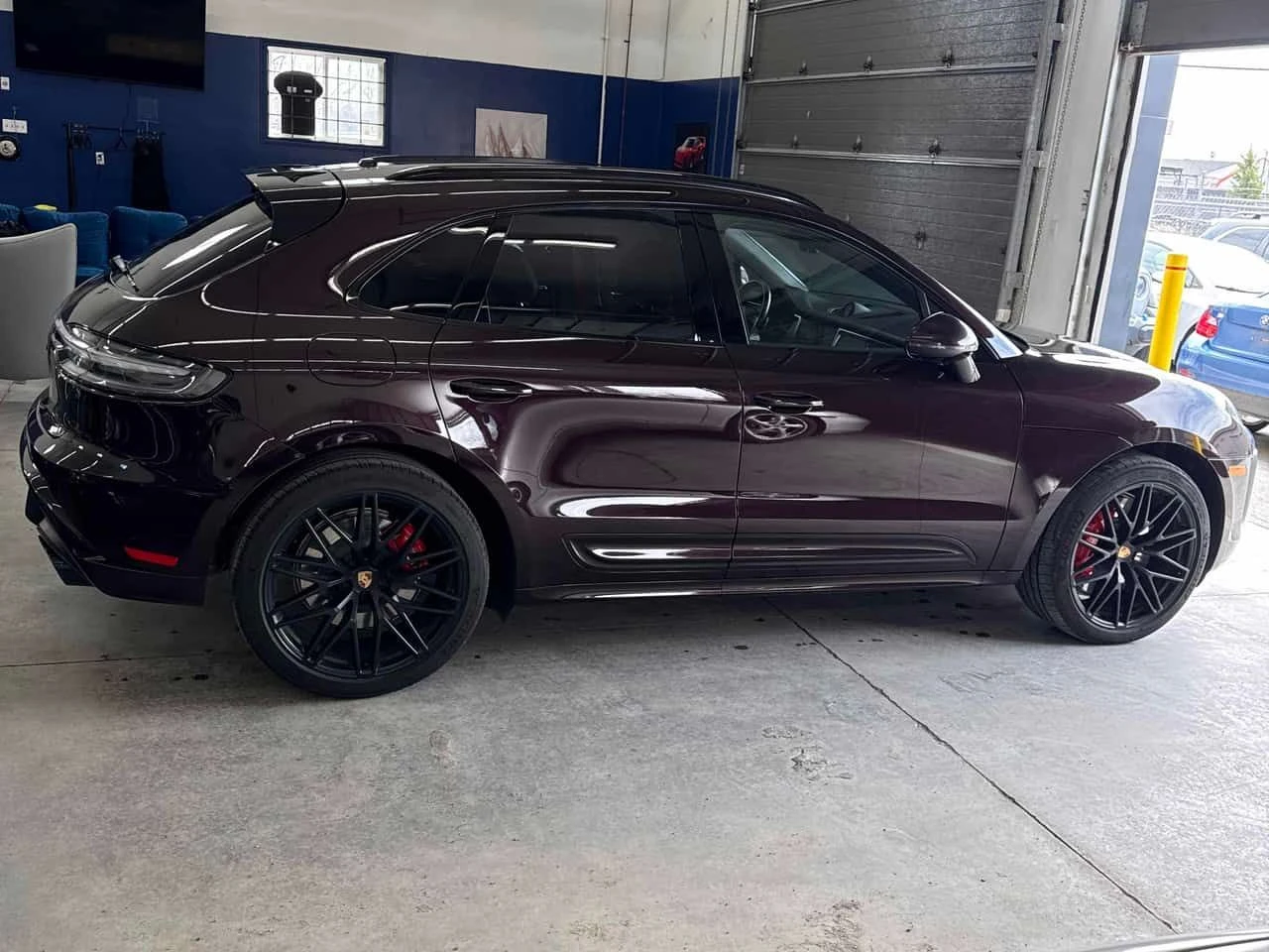 Porsche Macan GTS * BOSE* PANORAMA* , снимка 3 - Автомобили и джипове - 54345542