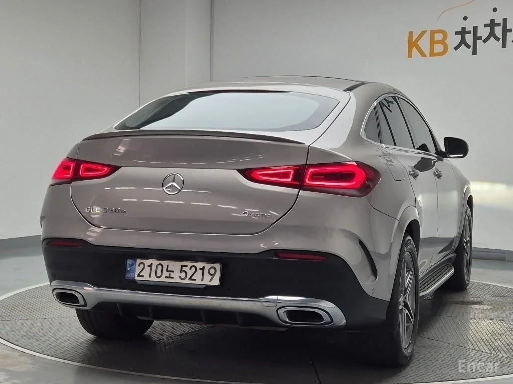 Mercedes-Benz GLE 350 Е* HEADUP* 360* ОБДУХ* СЛ.ЛЕНТИ* М.ТОЧКА, снимка 4 - Автомобили и джипове - 54455479