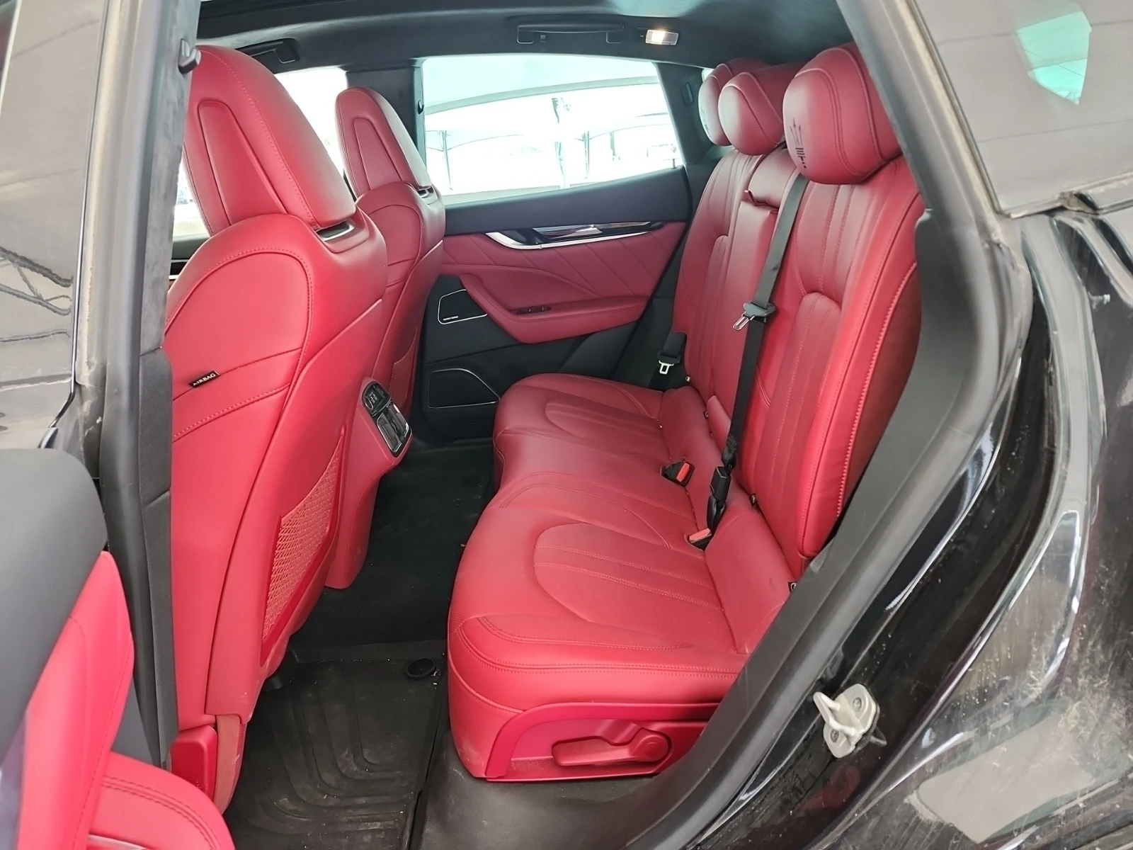 Maserati Levante MODENA, снимка 14 - Автомобили и джипове - 54975293