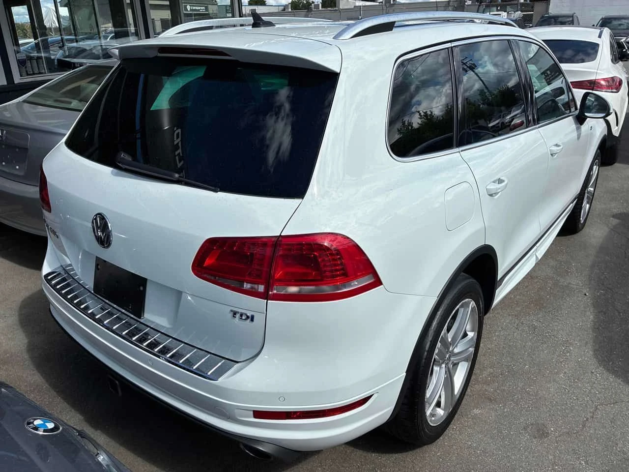 VW Touareg R LINE/TDI/�������/CARFAX/����������� | Mobile.bg � ����������� 3