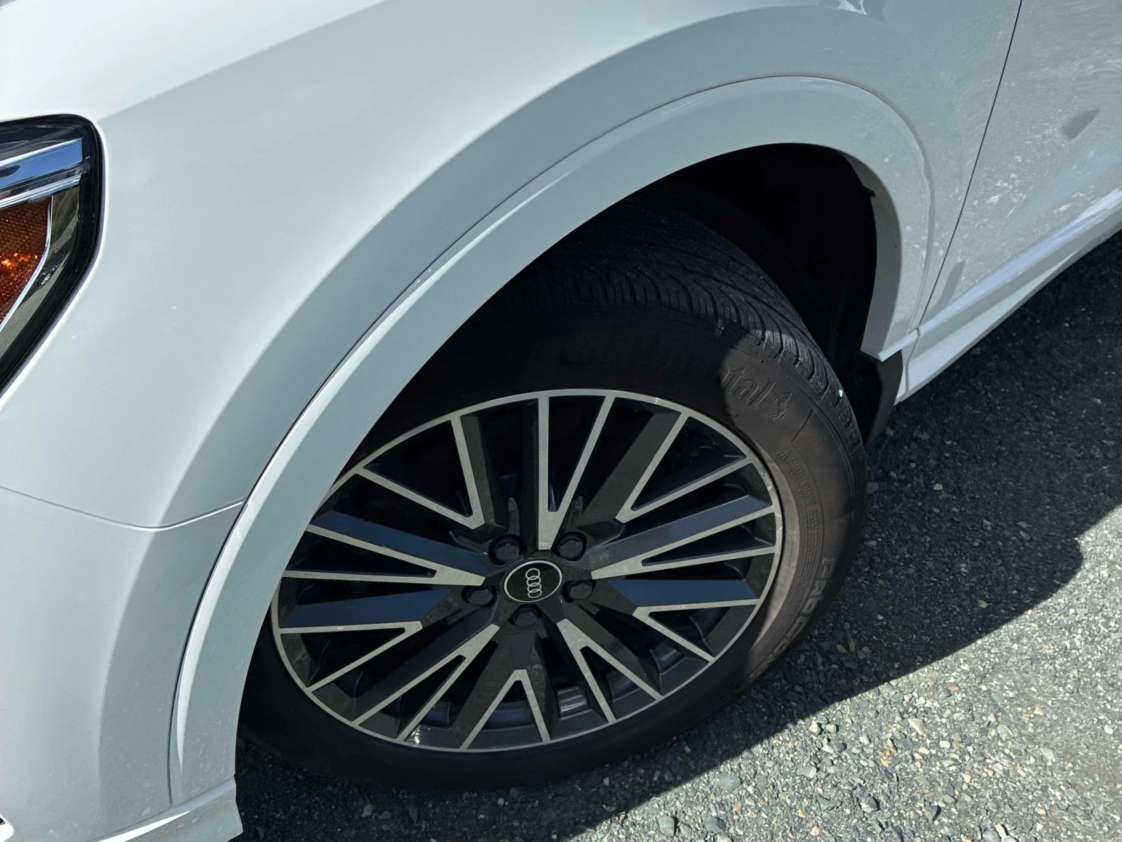 Audi Q3 * Komfort * CARFAX * БЕЗ ПЪРВОНАЧАЛНА ВНОСКА, снимка 7 - Автомобили и джипове - 56093254