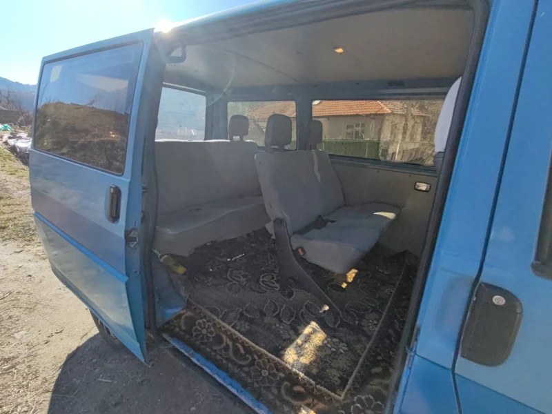 VW T4, снимка 1 - Бусове и автобуси - 49089792