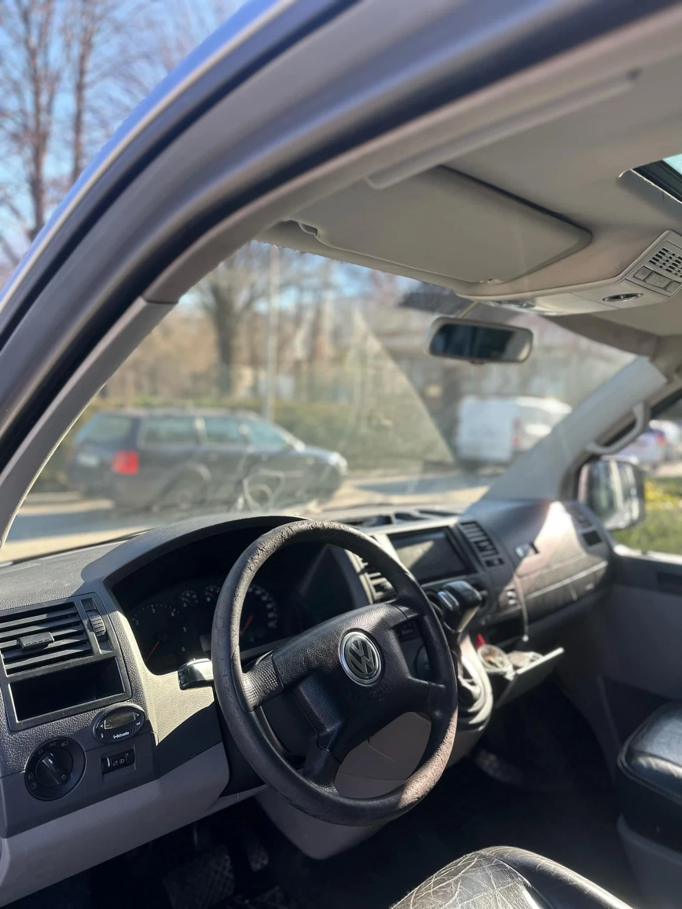 VW Transporter T5 / 2.5TDI / 5+ 1 / Автоматик / Кожа / Нави / Топ - изображение 10
