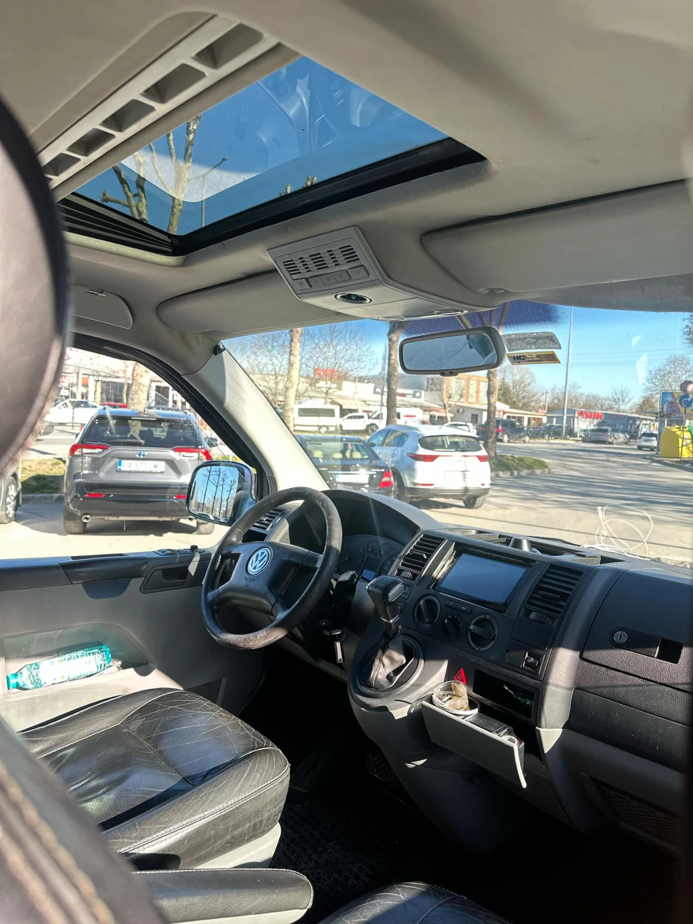 VW Transporter T5 / 2.5TDI / 5+ 1 / Автоматик / Кожа / Нави / Топ - изображение 8