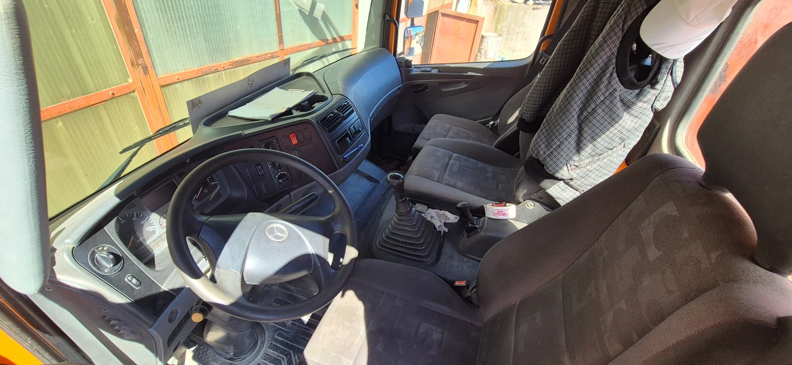 Mercedes-Benz 1824 Самосвал, снимка 7 - Камиони - 55232242