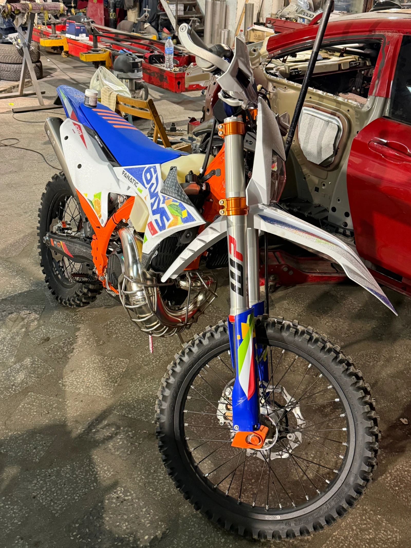 Ktm EXC 2026 KTM 300 EXC 6DAYS - CHALLENGE ANY TERRAIN, снимка 5 - Мотоциклети и мототехника - 54217540