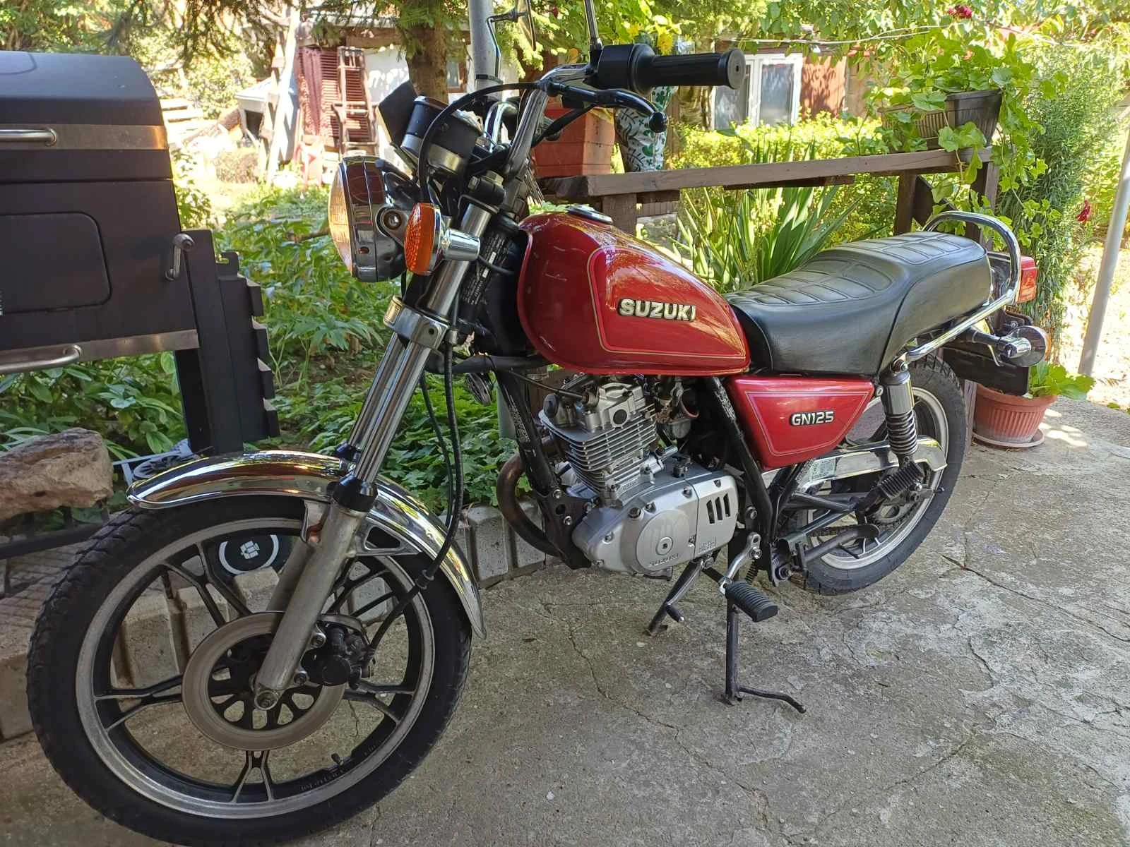 Suzuki GN