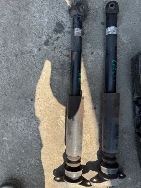 Kia Сarens 2013-2017г задни амортисьори комплект, снимка 1