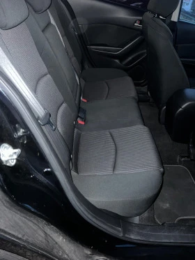 Mazda 3 2.0 i skyactiv, снимка 9