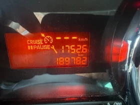 Peugeot 5008 1.6HDI 112kc PANO NAVI, снимка 11