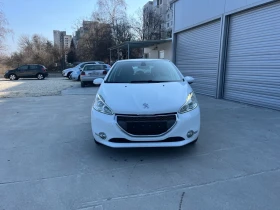 Peugeot 208 1.2 газ, снимка 4