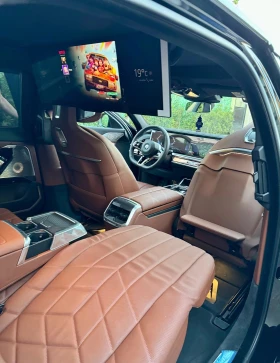 BMW 760 M760e xDrive - 265998 лв. - 70466189 12